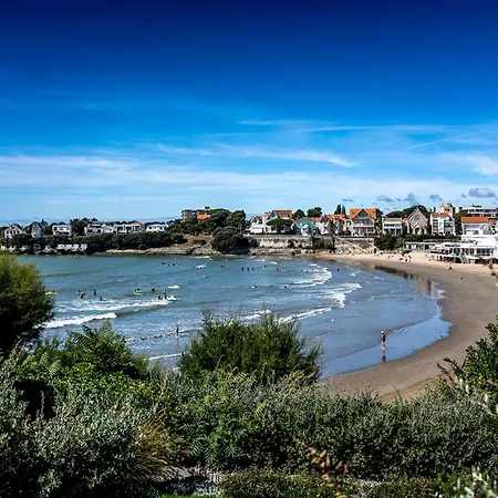 Le Pommier - D'hotes Bed & Breakfast